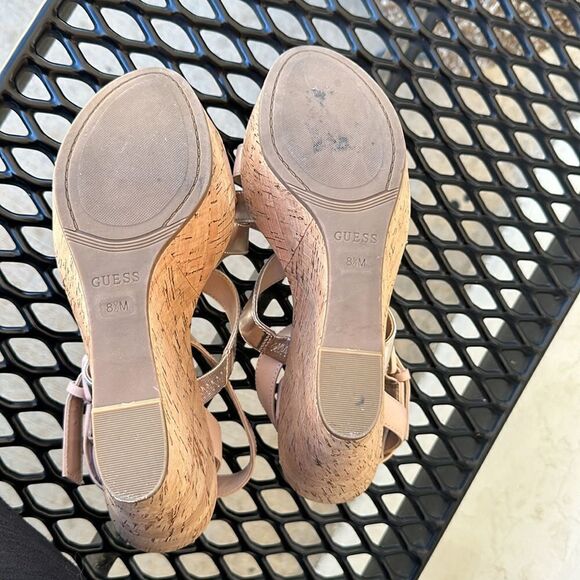GUESS Wedge  - Picture 4 of 6